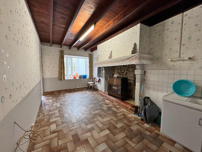 Maison - 90 m² - 4 pièces