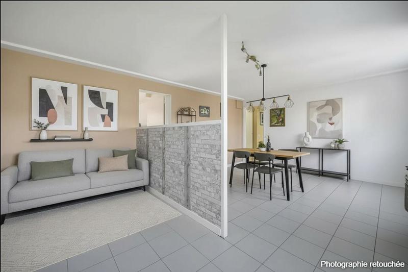 Maison - 210 m² - 9 pièces