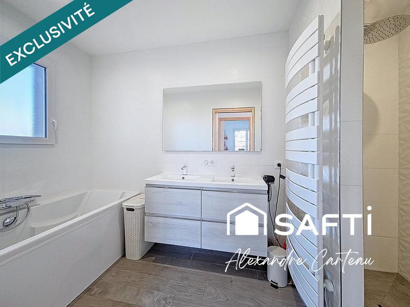 Maison - 127 m² - 6 pièces