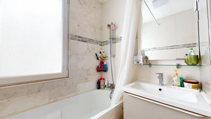 Appartement - 58 m² - 3 pièces