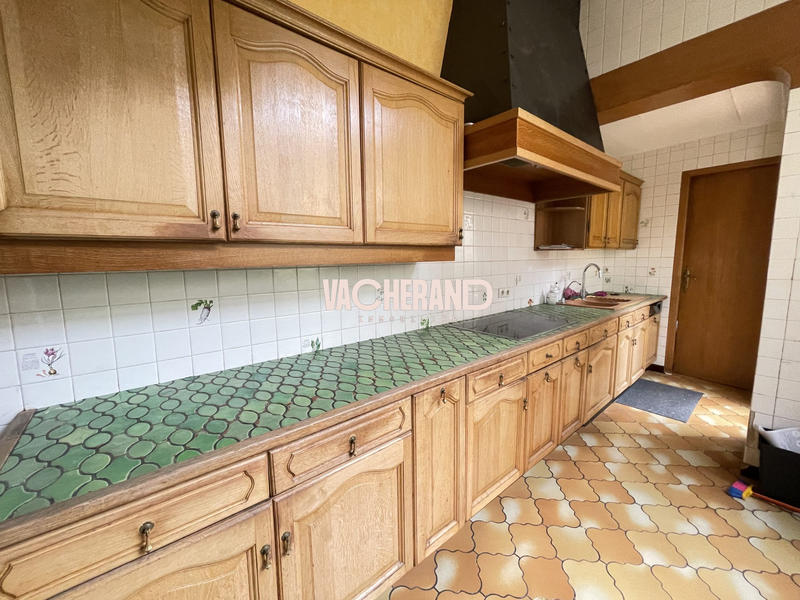 Maison - 140 m² - 7 pièces