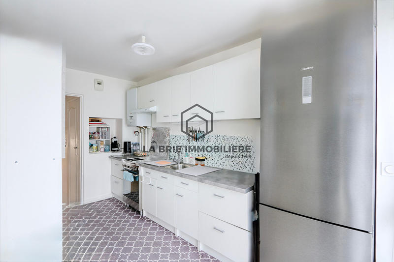 Maison - 92 m² - 5 pièces