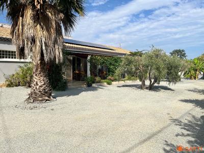 Maison - 163 m² - 6 pièces