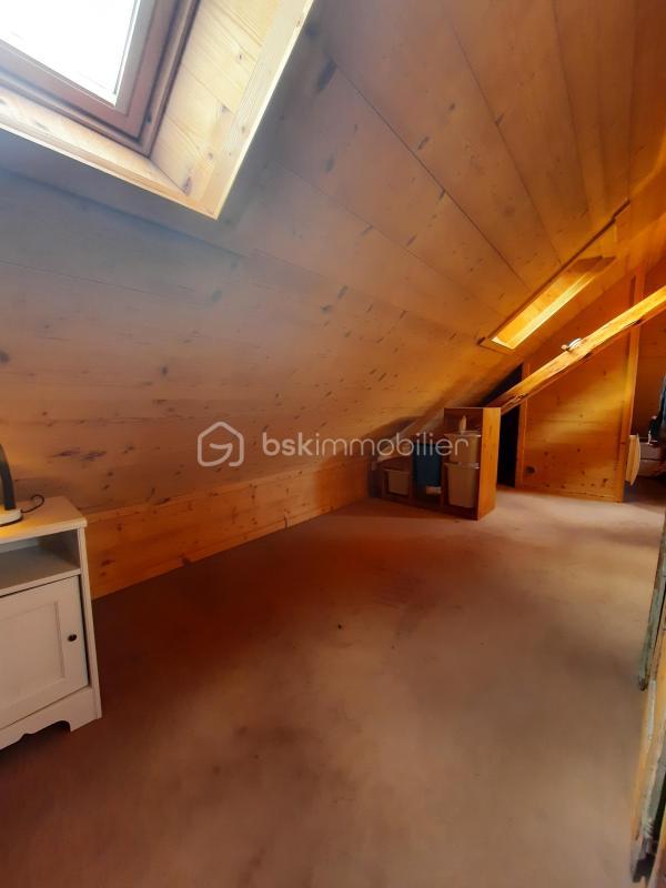 Loft - 78 m² - 5 pièces