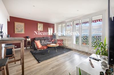 Appartement - 69 m² - 4 pièces