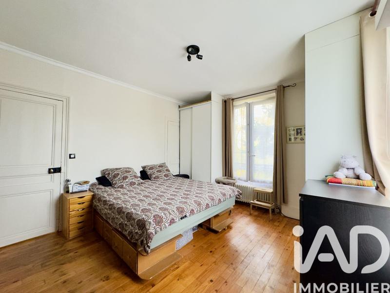 Maison - 200 m² - 8 pièces