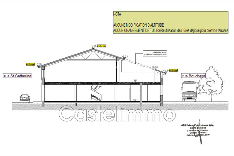 Grange - 300 m² - 1 pièce
