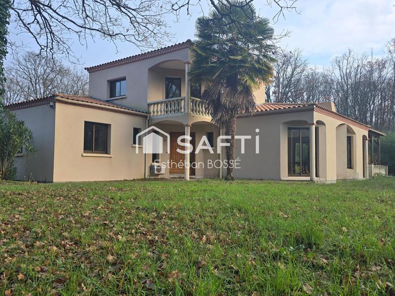 Maison - 162 m² - 7 pièces