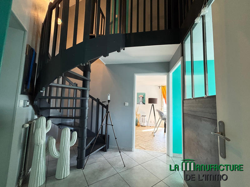 Duplex - 111 m² - 5 pièces