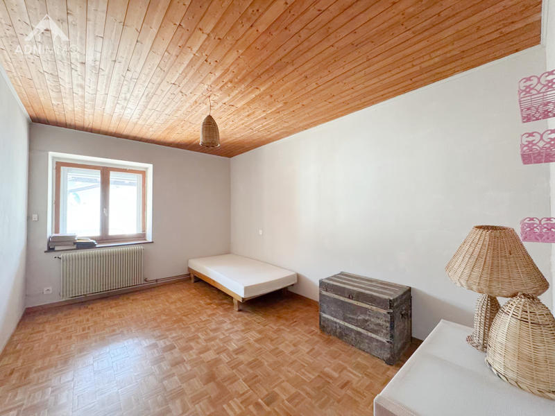 Maison - 138 m² - 4 pièces