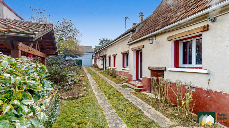 Maison - 200 m² - 6 pièces