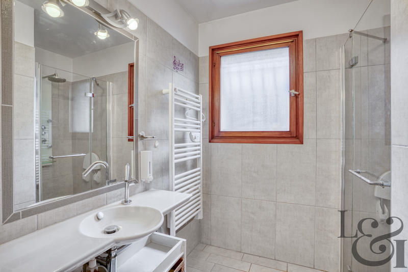 Maison - 96 m² - 4 pièces