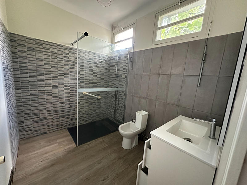 Maison - 160 m² - 8 pièces