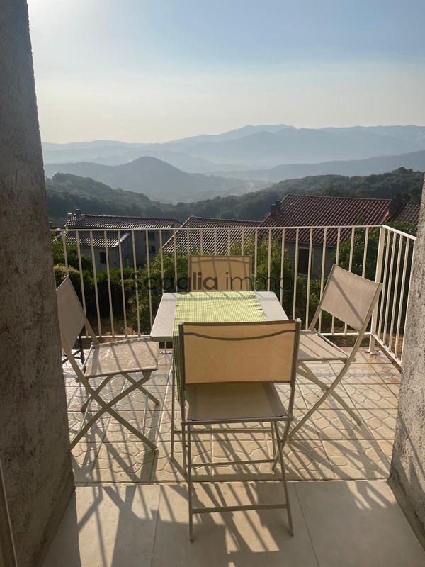 Maison de village - 62 m² - 4 pièces