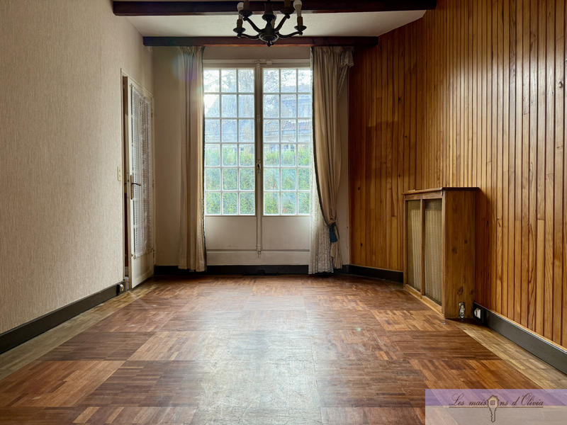 Maison - 102 m² - 5 pièces