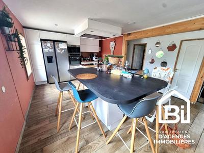 Maison - 150 m² - 6 pièces