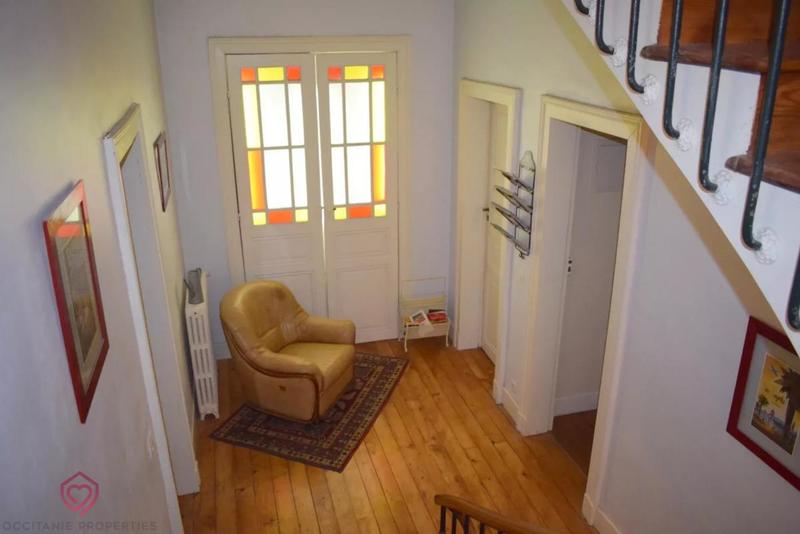 Propriété - 302 m² - 10 pièces