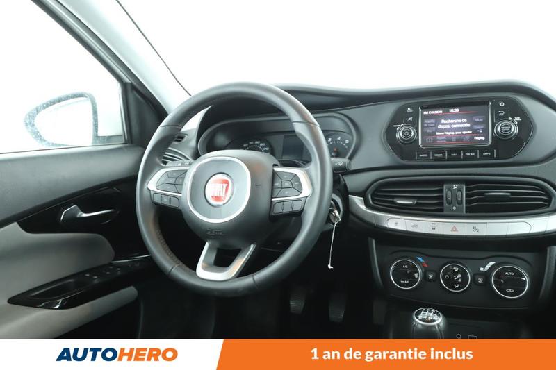 Fiat Tipo 1.4 Easy 4p 95 ch