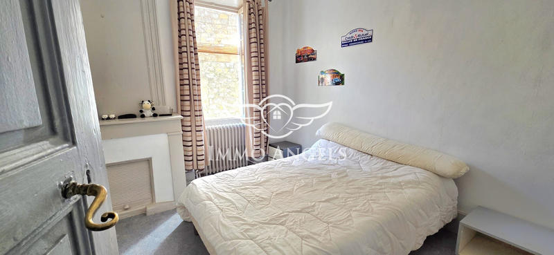 Mas - 554 m² - 26 pièces