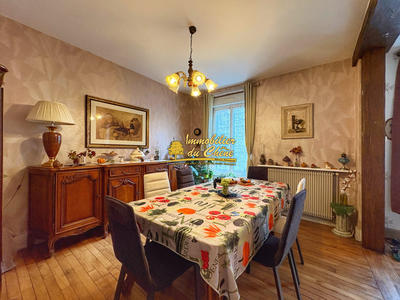 Maison - 138 m² - 7 pièces