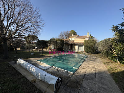 Maison - 135 m² - 6 pièces