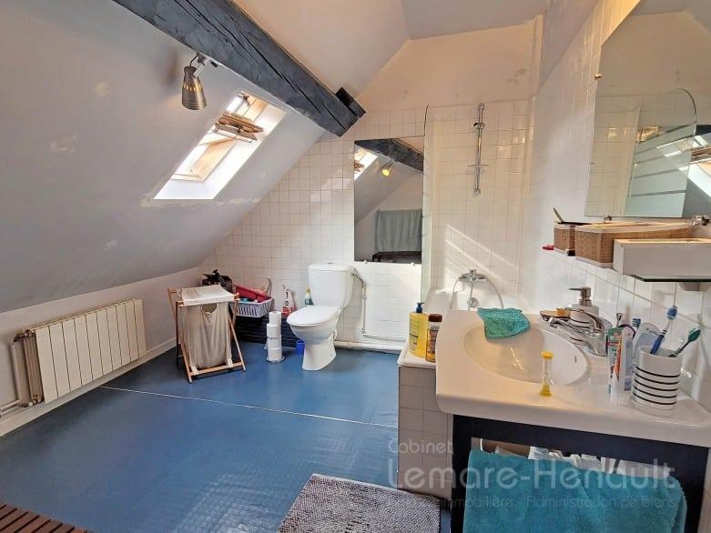 Maison de ville - 166 m² - 8 pièces