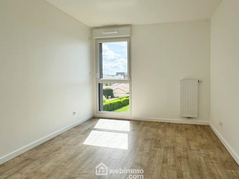 Appartement - 103 m² - 4 pièces