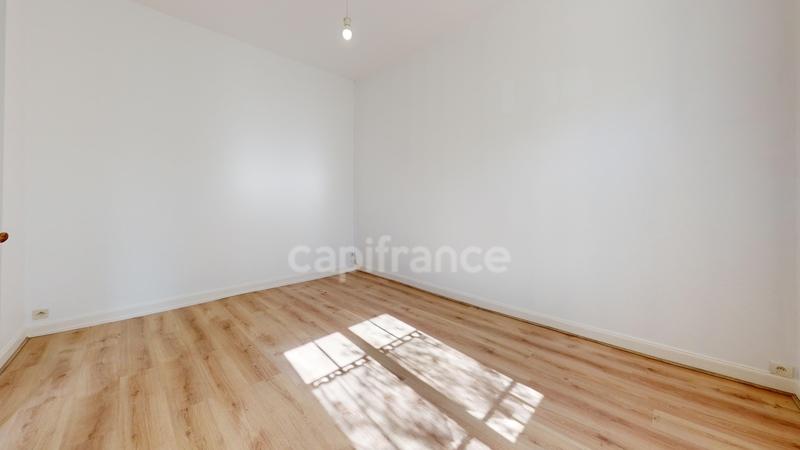 Maison - 179 m² - 7 pièces