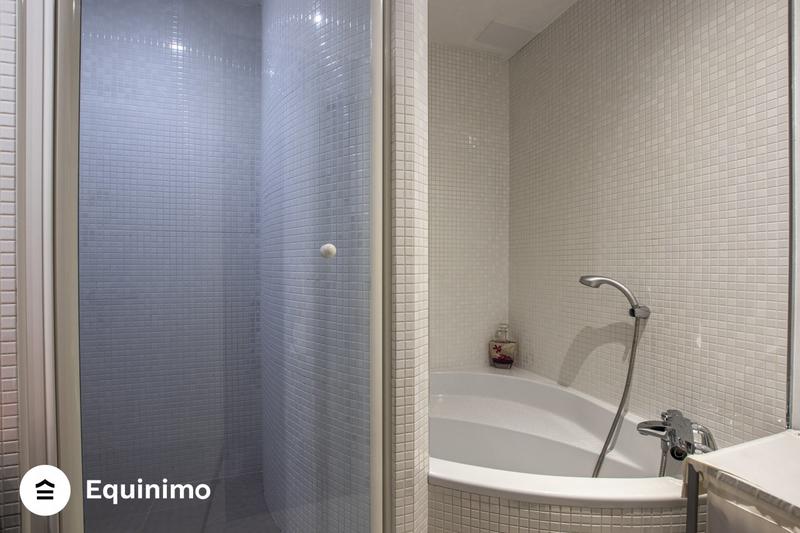 Appartement - 82 m² - 4 pièces