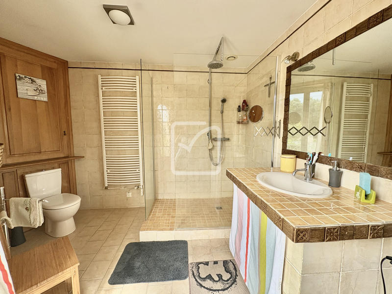 Maison - 94 m² - 4 pièces