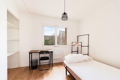 Appartement - 64 m² - 4 pièces