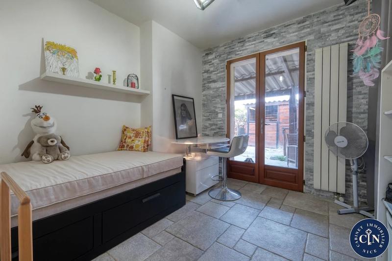 Maison - 164 m² - 5 pièces