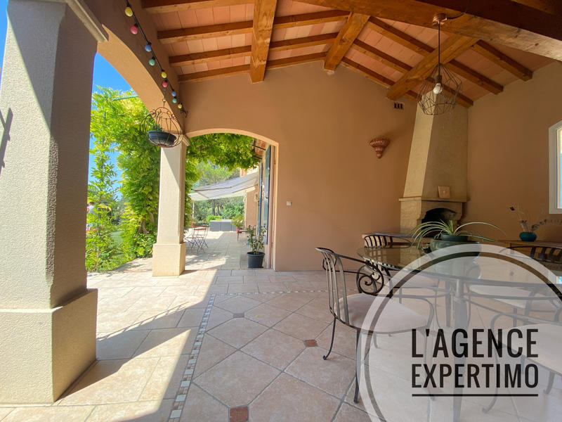 Maison - 171 m² - 6 pièces