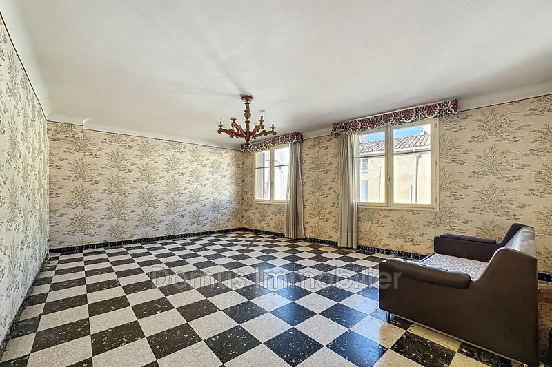 Maison - 182 m² - 8 pièces