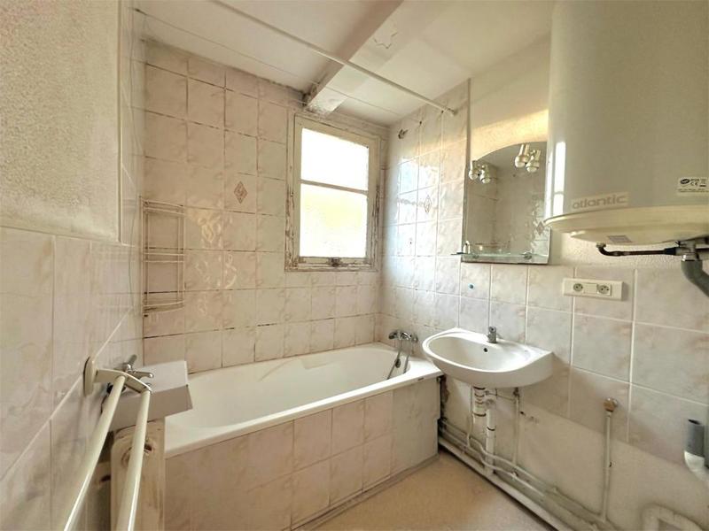 Appartement ancien - 61 m² - 3 pièces