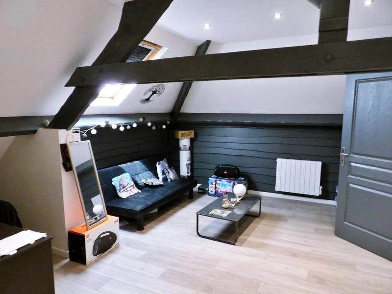 Maison - 220 m² - 8 pièces