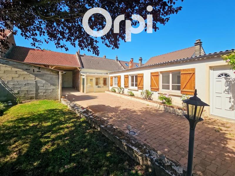 Maison - 104 m² - 6 pièces