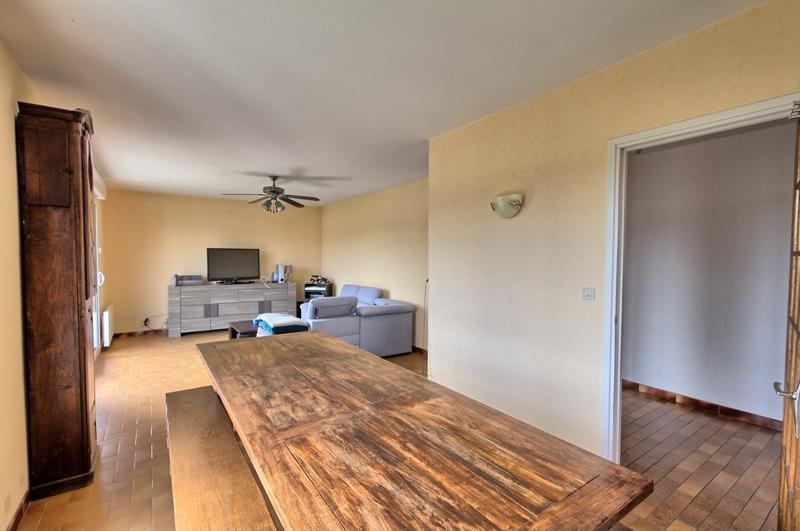 Maison traditionnelle - 181 m² - 7 pièces