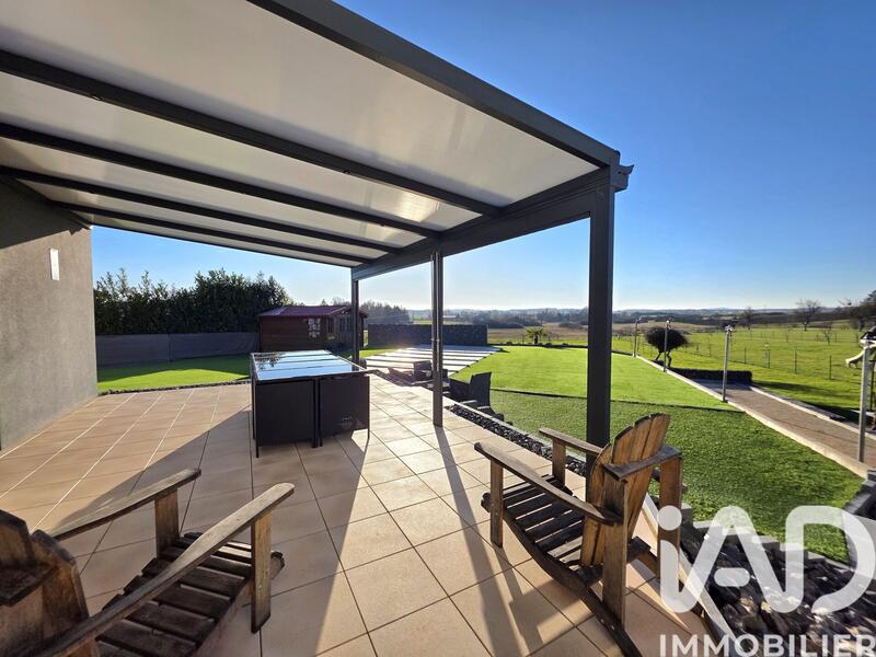 Maison de maîtres - 183 m² - 6 pièces