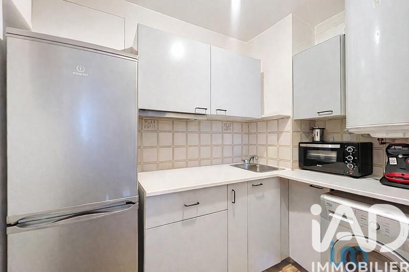 Studio - 25 m² - 1 pièce