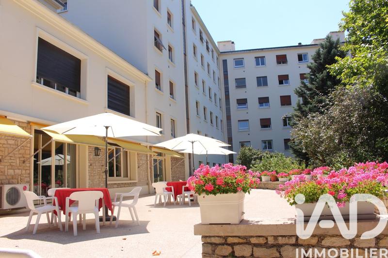 Appartement - 62 m² - 2 pièces