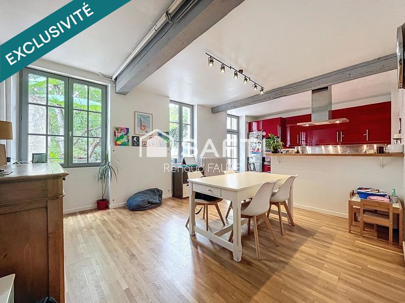 Maison - 185 m² - 6 pièces