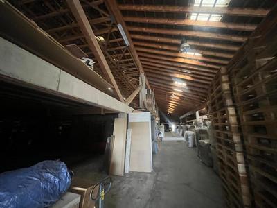 Industrie - 1 900 m²