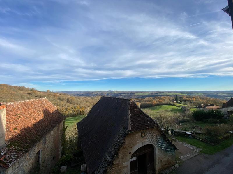 Maison - 224 m² - 6 pièces