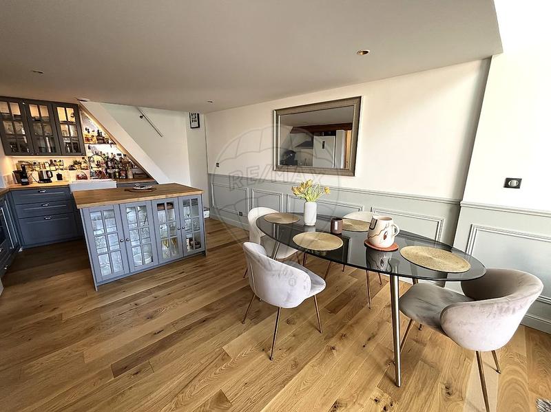 Appartement - 76 m² - 3 pièces