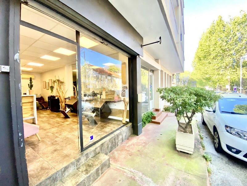 Local commercial - 28 m² - 1 pièce