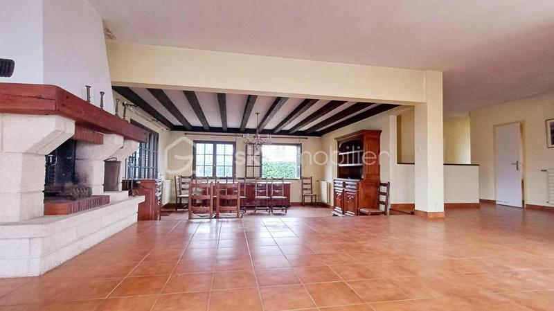 Villa - 260 m² - 8 pièces