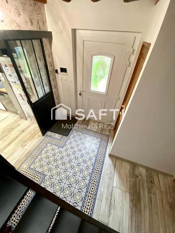 Maison - 160 m² - 10 pièces