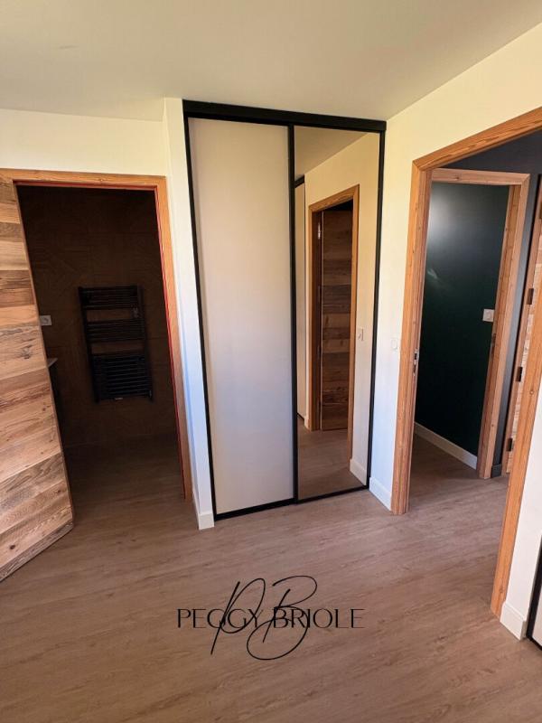 Appartement - 98 m² - 5 pièces