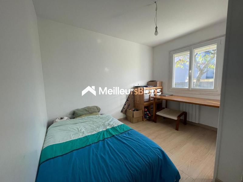 Maison - 135 m² - 8 pièces